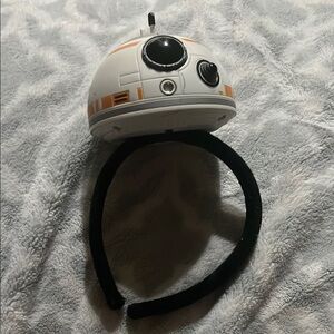Interactive Star Wars BB-8 Headband.